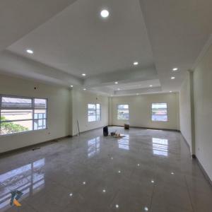 pasang plafon gypsum