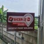 Neon Box Custom Ukuran 40 x 60cm Acrylic - Coklat tua, B. Gantung