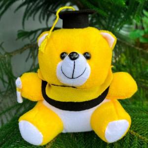 Pabrik boneka wisuda di serang