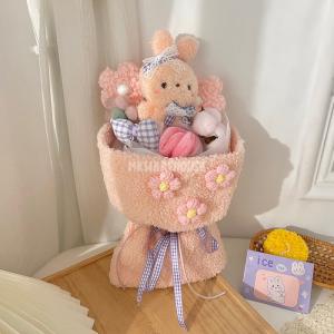 Pembuatan Bouquet / Buket Boneka Wisuda / Ulang Tahun / Valentine Lotso Sanrio