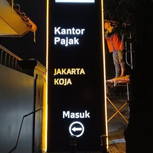Pylon sign | totem sign | huruf timbul | huruf timbul akrilik
